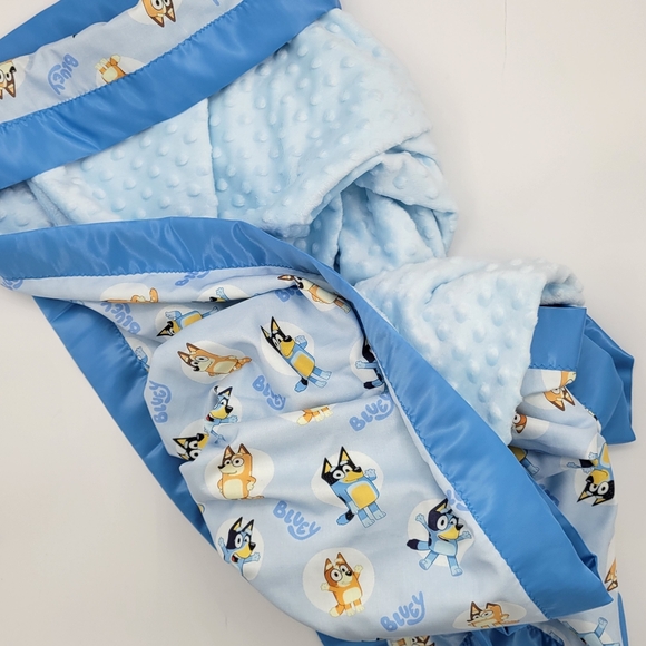 Handmade Lovely Bluey & friends cotton Kids blanket,satin binding blanket 30x36 - Picture 9 of 15
